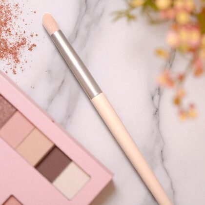 Brocha Para Delineado de Cejas Color Rosa