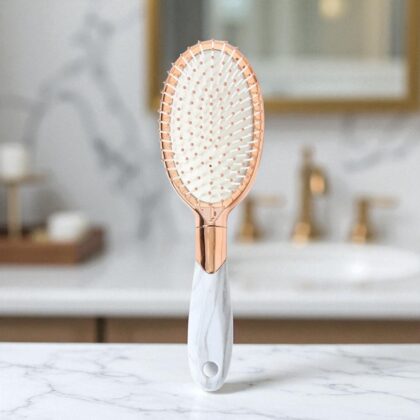Cepillo Desenredante Ovalado Color Dorado