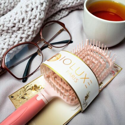 Cepillo Masajeador Curvo Color Rosa